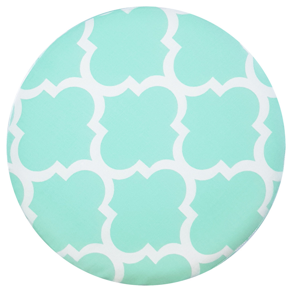 Decorative wooden mint green pouf, white Moroccan clover pattern - Lily Pouf image 4